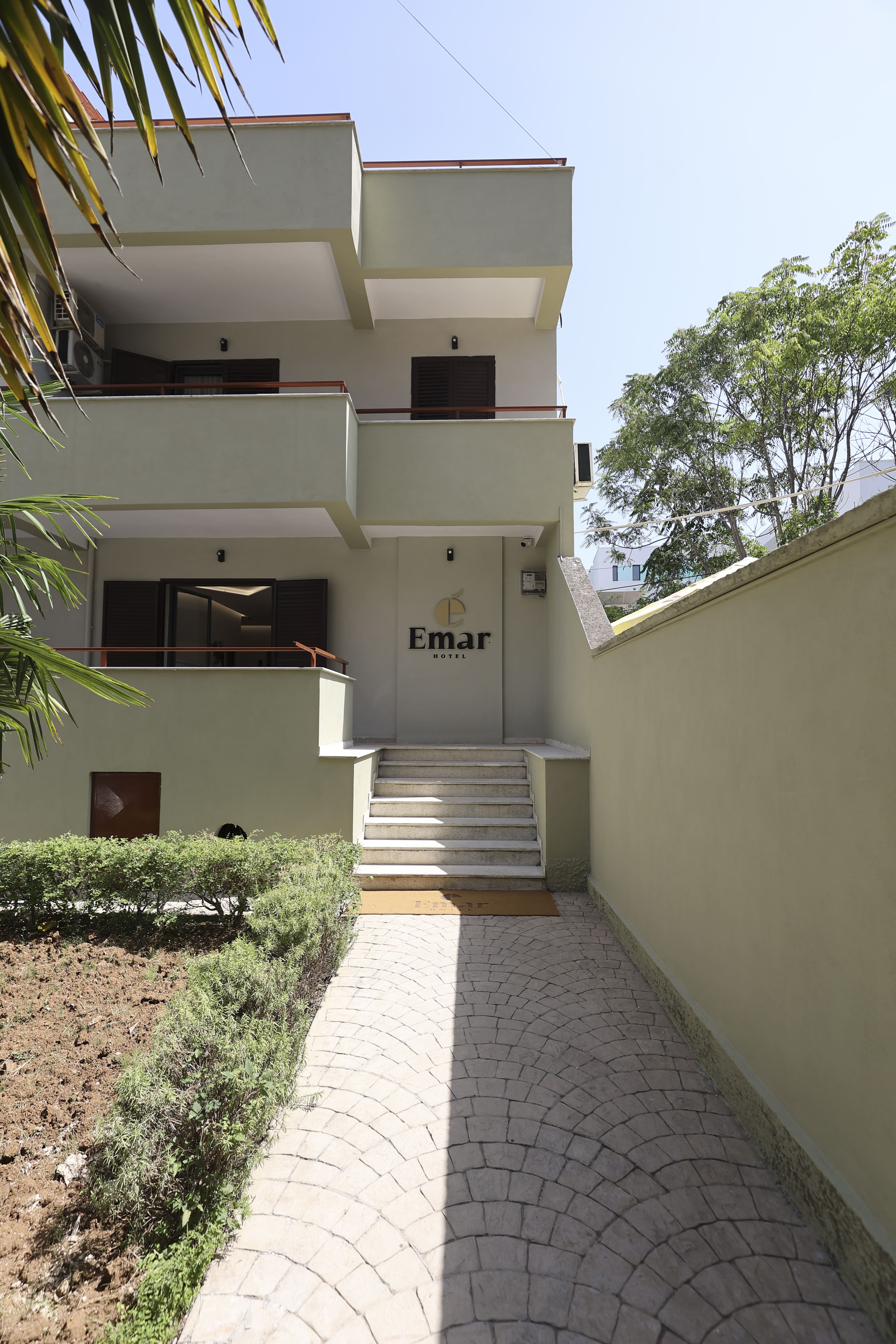 emar hotel tirane double room with sea view