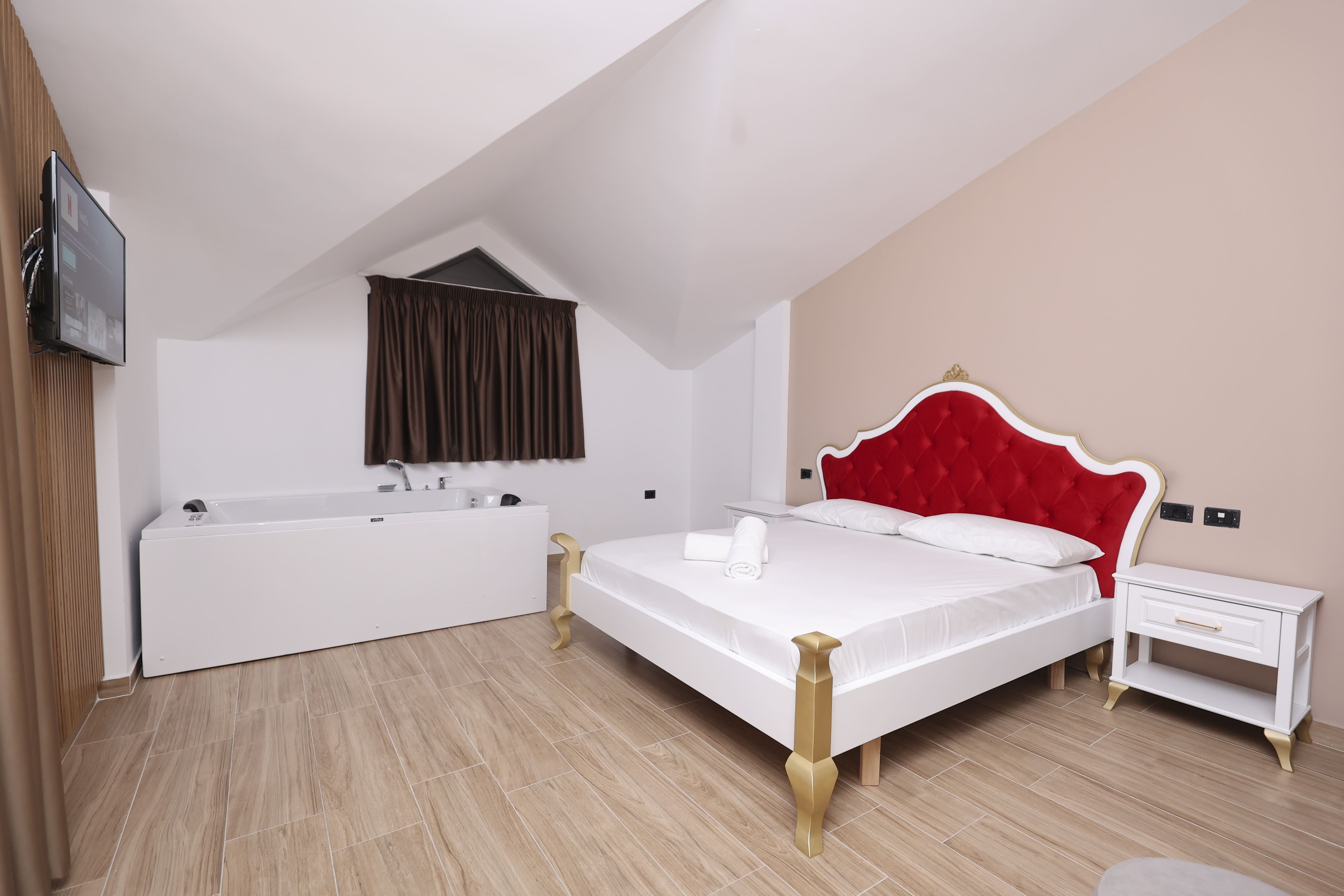 emar hotel tirane pamje e hotelit